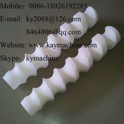 dual timing screw system for shaped square rectangular rectangle bottle grouping and dividing timing screw to orienting bottle container pucks  China manufacturer China factory China producer